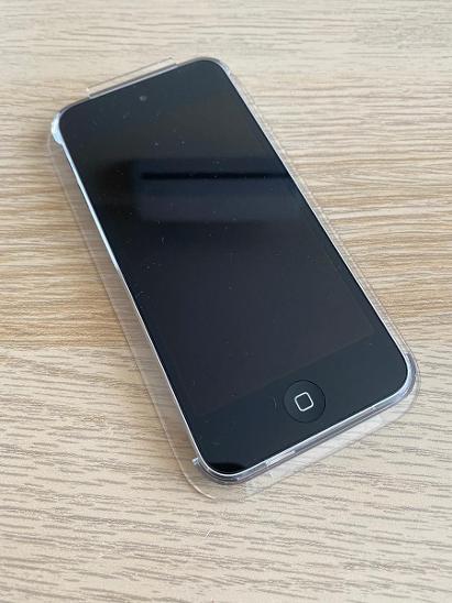 Apple iPod Touch 5th GEN 16GB Silver - perfektní stav - Elektro