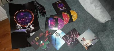 SET Pink Floyd, 2 CD, 1 Blu Ray/DVD, mini fotoknížka a další