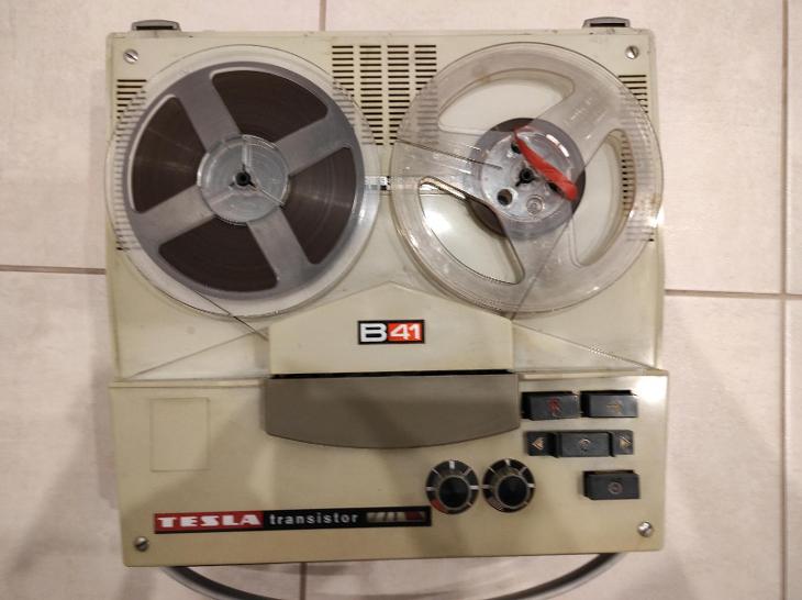 Tesla B41 & B42 Tape Recorder