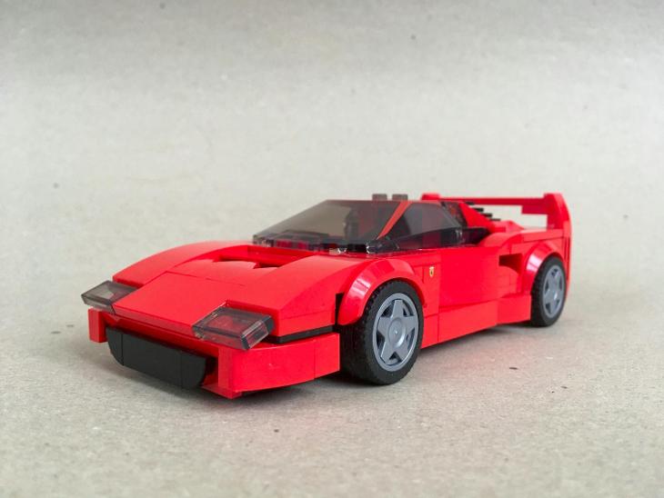 LEGO® MOC Ferrari F40 (8-wide) Speed Champion - LEGO
