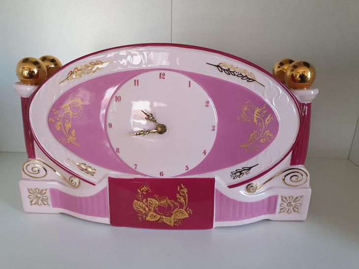 Růžový porcelán h&c,,,krásný velký hodiny!!! Velká sleva!!!
