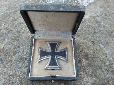 EK.1 s ETUI .zn. č.65 Klein & Quenzer Oberstein.Železný kříž.