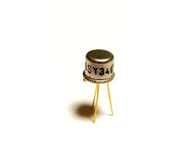 BSY34 - spínací tranzistor NPN pro průmyslové použití - NOS
