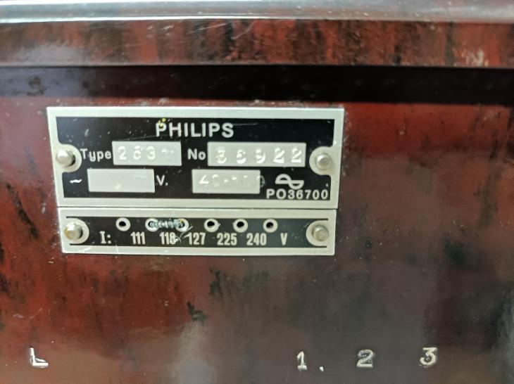 Staré rádio PHILIPS 2531 rok výroby 1930/31