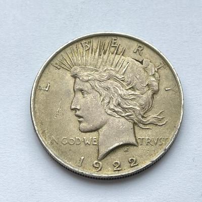 Stříbrná mince - USA - 1 Dollar Peace Philadelphia 1922