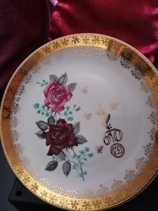 Starý porcelánový talíř, značeny HC