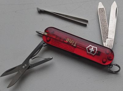 švýcarský nůž VICTORINOX 