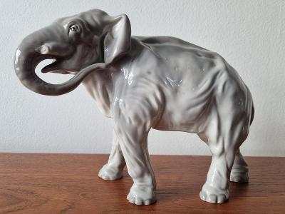 Velký art deco slon Dubí, Eichwald, Royal Dux, retro, rarita, Amphora