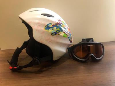 Dětská lyžařská helma (nastavitelná velikost 48-52)