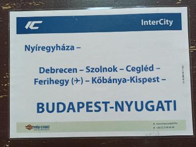 Směrová cedule MÁV - IC (Nyíregyháza - Budapest)