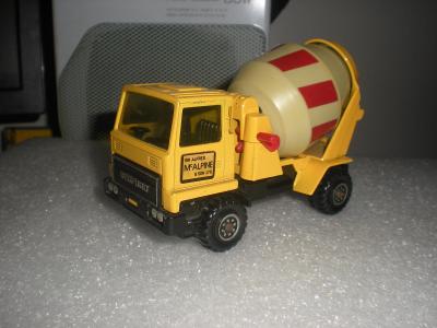 Matchbox SuperKings Ready Mix Concrete Truck r.1977 ENGLAND!!