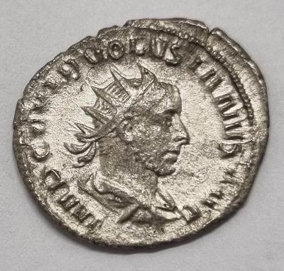 Rím Cisárstvo, Antoninián, Volusianus 251-253n.l., "R" TOP!
