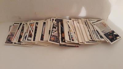 Hokejové kartičky z poloviny devadesátých let NHL cca 200ks
