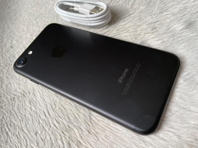 APPLE iPhone 7 128gb BLACK MATE 100%FUNKČNÍ 96+%VZHLED+NEW kabel OD1KČ