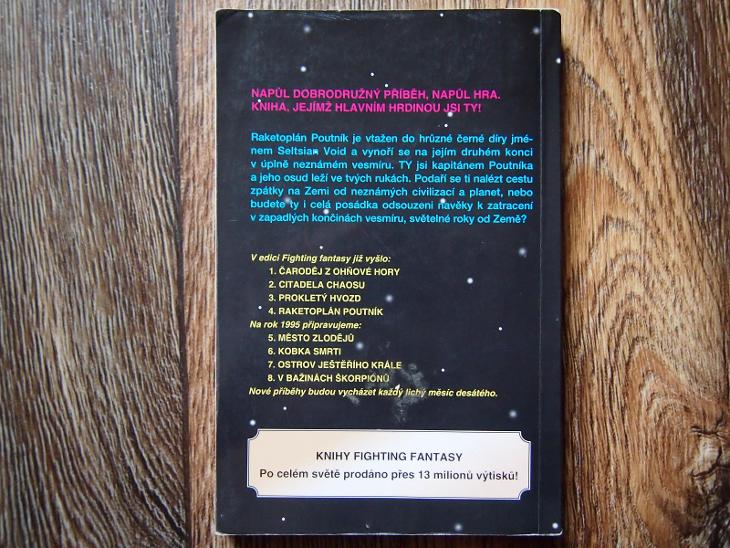 Raketoplán Poutník gamebook Steve Jackson 1995 viz fotky čti info