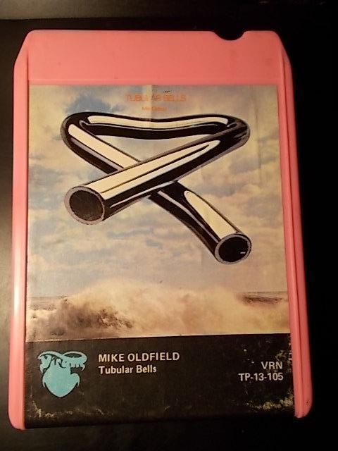 8 TRACK orig. cartridge/ imp.USA ....  Mike Oldfield - Hudební kazety