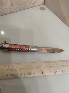 Starozitny kapesní nůž