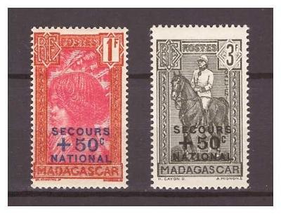 Madagaskar 1942 kompletní série "National Help 1942"