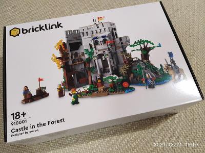 LEGO BRICKLINK 910001 CASTLE IN THE FOREST - BLACK FALCON HRAD "NOVÉ"