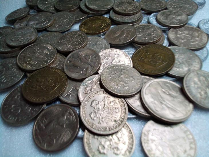 Konvolut mincí Československo  105 ks - Numismatika Česko