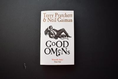 Good Omens (Dobrá znamení) EN - Terry Pratchett a Neil Gaiman 