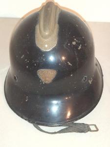 Československá helma vzo.29 RRR originál s odznakem