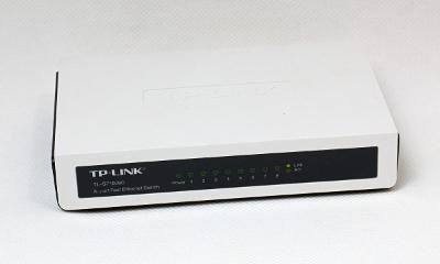 Switch TP-Link TL-SF1008D ST