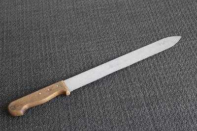 D. Kuchyňský nůž 43 cm stará ocel 