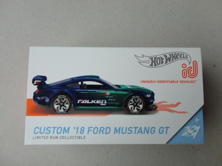 Hot Wheels ID Custom 18 Ford Mustang GT.