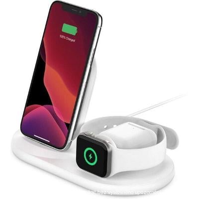Belkin Boost Charge 3v1 bezdrátová nabíjecí stanice pro iPhone - Bílá