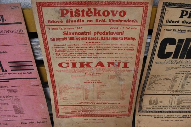 Starožitné divadelní plakáty Rakousko-uhersko 4 kusy - Staré plakáty