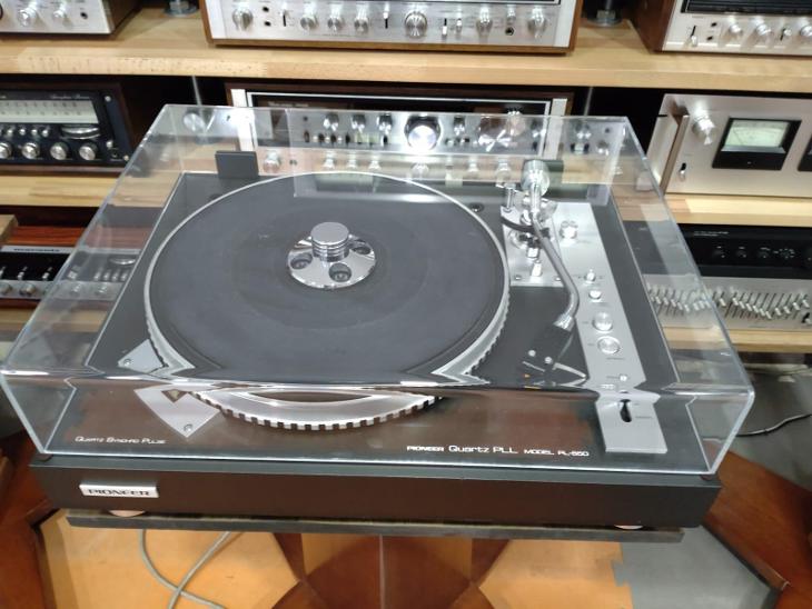 gramofon Pioneer PL 550