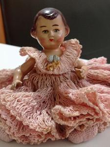 Stará bakelitová panenka 15 cm
