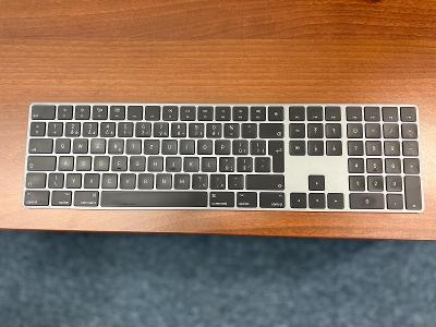 Apple Magic Keyboard s číselnou klávesnicí - česká, Apple magic mouse