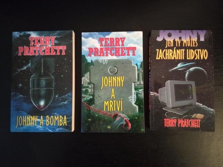 Terry Pratchett : 3 knihy serie "Johny" - Knižní sci-fi / fantasy