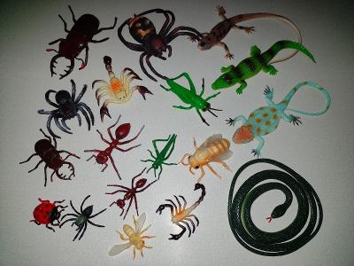 Realistické figurky hmyzu, členovců a plazů 