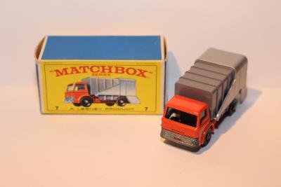 Matchbox RW No.7 Ford refuse truck 