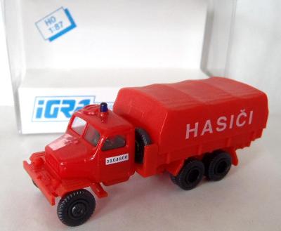 Hasiči - plast. model Igra - Praga V3S - valník s plachtou - 1:87 (HO)
