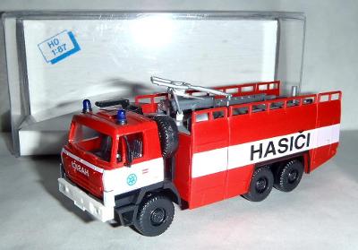 Hasiči - plast. model Igra - Tatra T 815 6x6 CAS 32 - měř. 1:87.