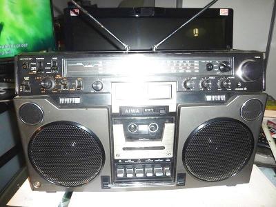 1978  .. AIWA  950... STEREO RADIO  CASSETTE  RECORDER ... 95% stav 