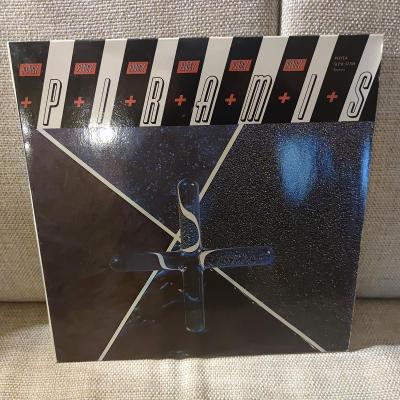 Vinyl Piramis - Plusz ( Maďarský Rock 1982)