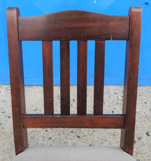 Židle čalouněná dřevěná - Kuchyně a jídelny
