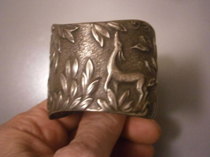 Těžký starožitný tepaný stříbrný Ag náramek  42 gramů - Starožitné šperky