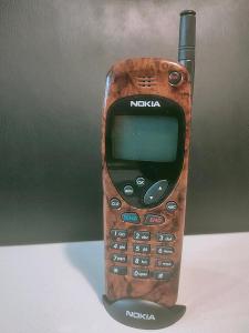 !!!Nokia 252, NHA-3NA!!! Krásný stav, vzácný dřevěný dekor