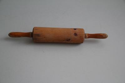 dřevěný váleček na těsto délka 21,5 cm VÍC V POPISU
