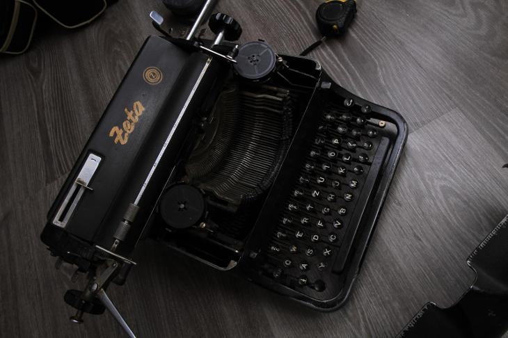 starý psací stroj consul zeta (02) - Starožitnosti