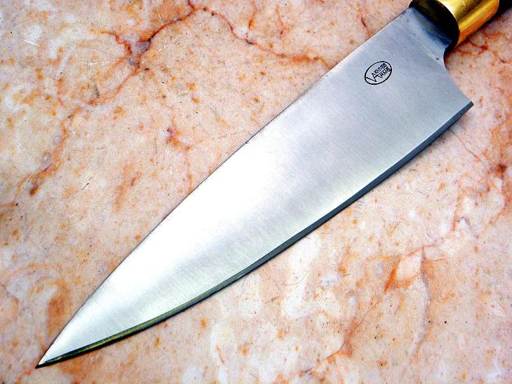 201/ Kuchynsky nůž. Rucni vyroba. Vysokouhlíková pružinová ocel 52100 - Vybavení do kuchyně