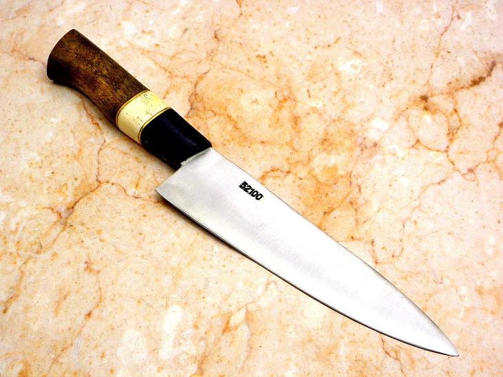 200/ Kuchynsky nůž. Rucni vyroba. Vysokouhlíková pružinová ocel 52100 - Vybavení do kuchyně