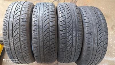 Zimní pneumatiky DUNLOP 185/60R15 88T 6,00mm  