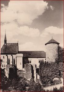 Šternberk na Moravě * pohled na hrad * Olomouc * V585